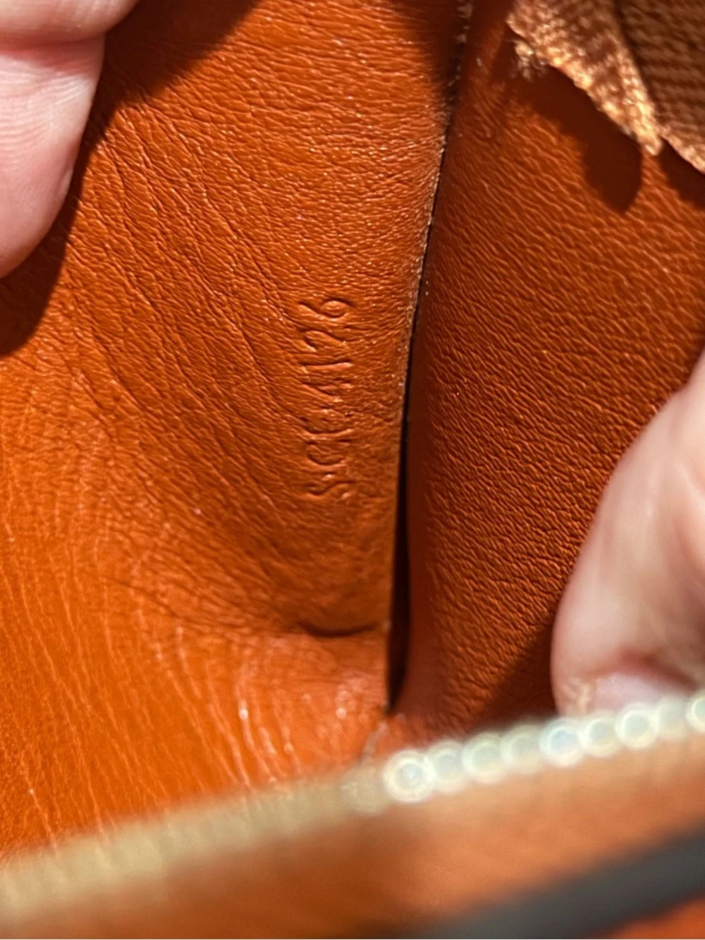 Celine Frame Calfskin Leather Shoulder Bag in Maple 🍁 & White